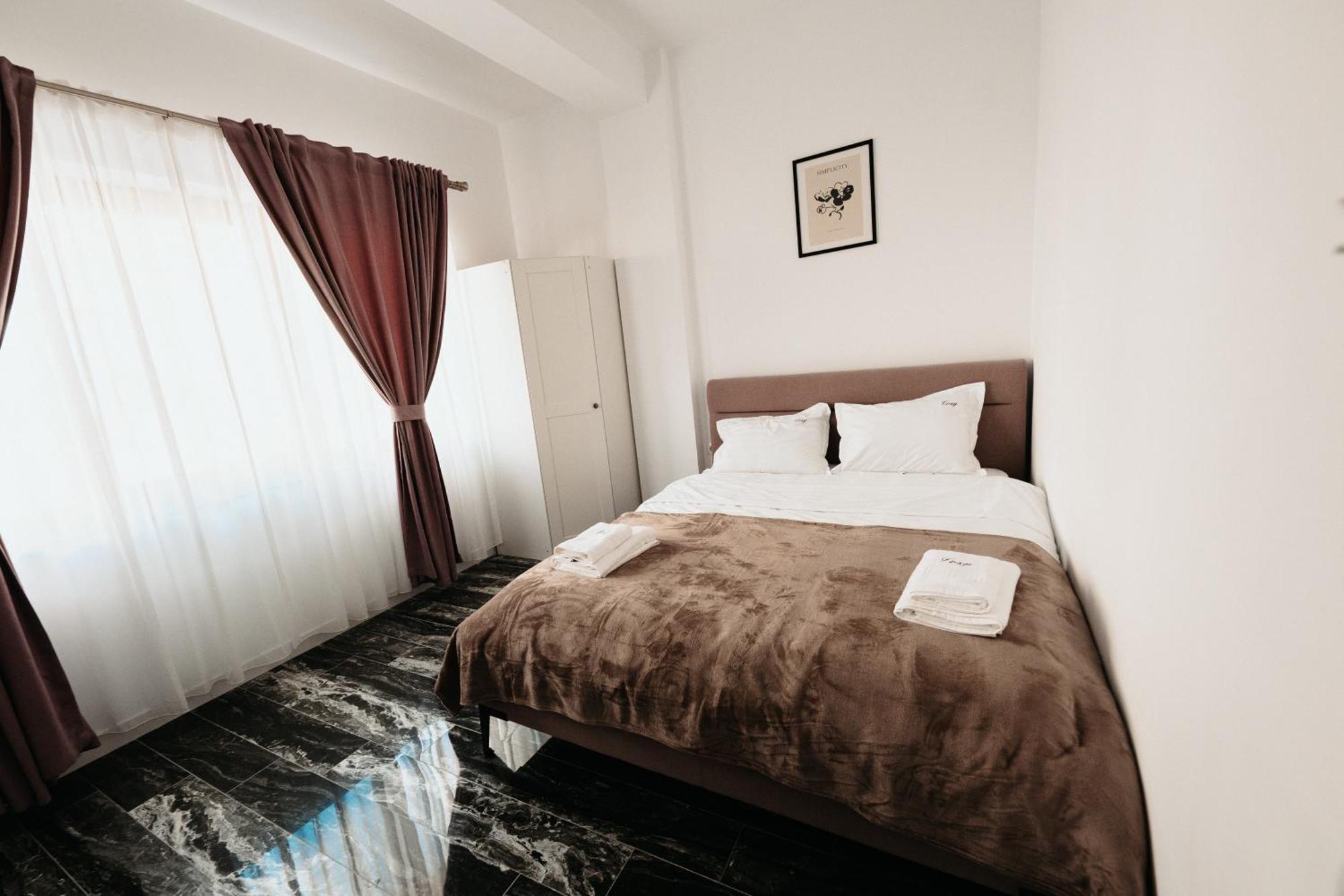 Luxury Cozy Apartments Suceava Ngoại thất bức ảnh