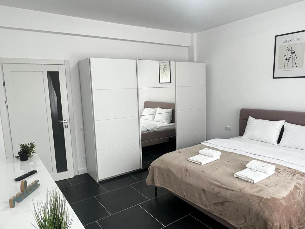 Luxury Cozy Apartments Suceava Ngoại thất bức ảnh
