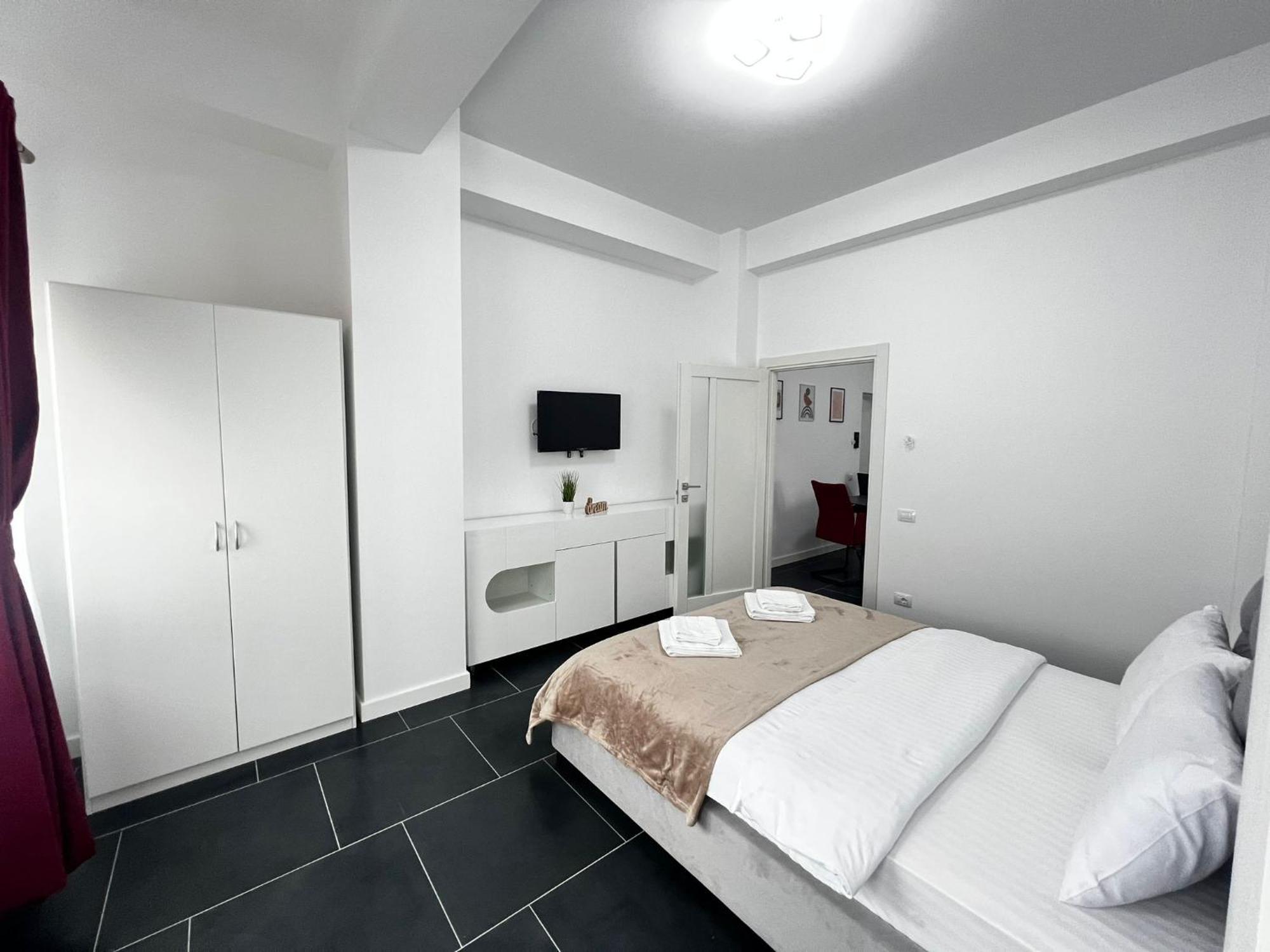 Luxury Cozy Apartments Suceava Ngoại thất bức ảnh